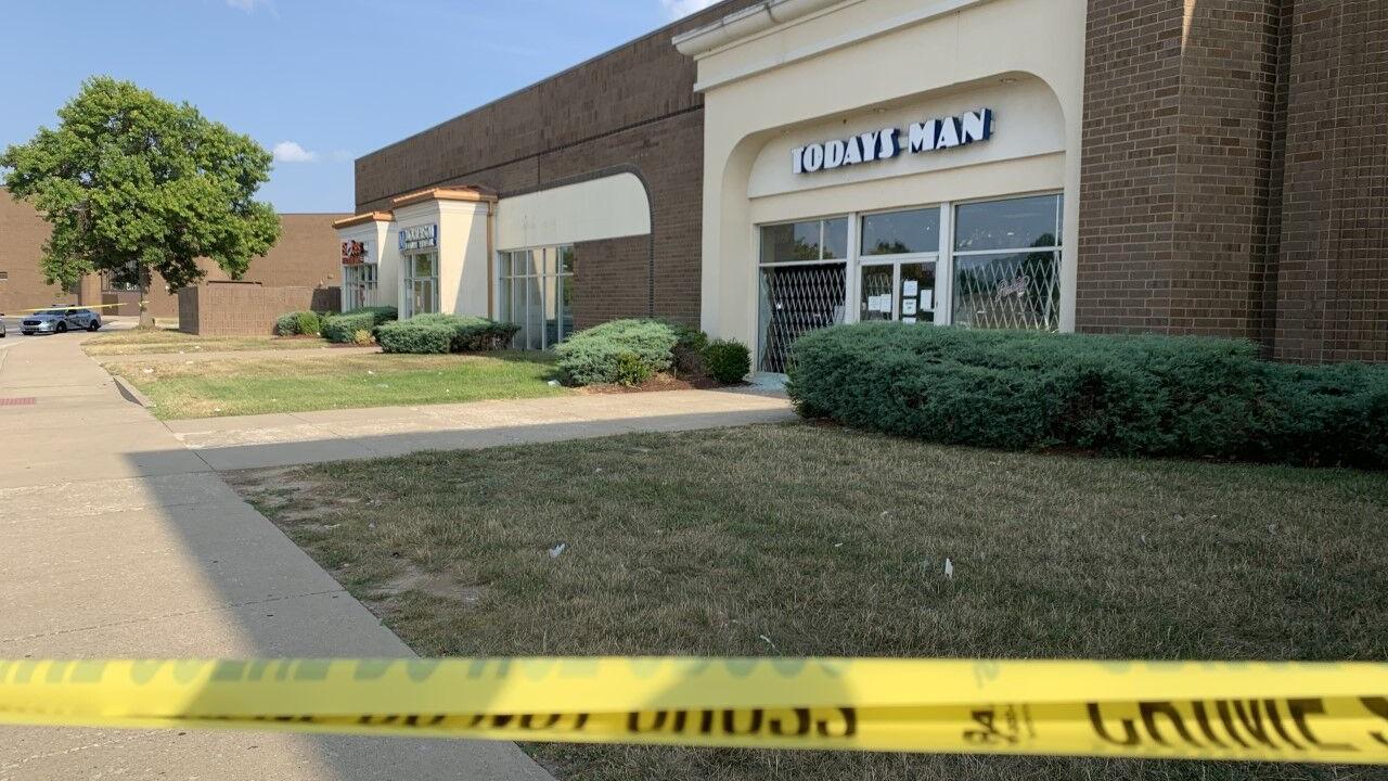 Jefferson Mall shots fired 8-8-21.jpg